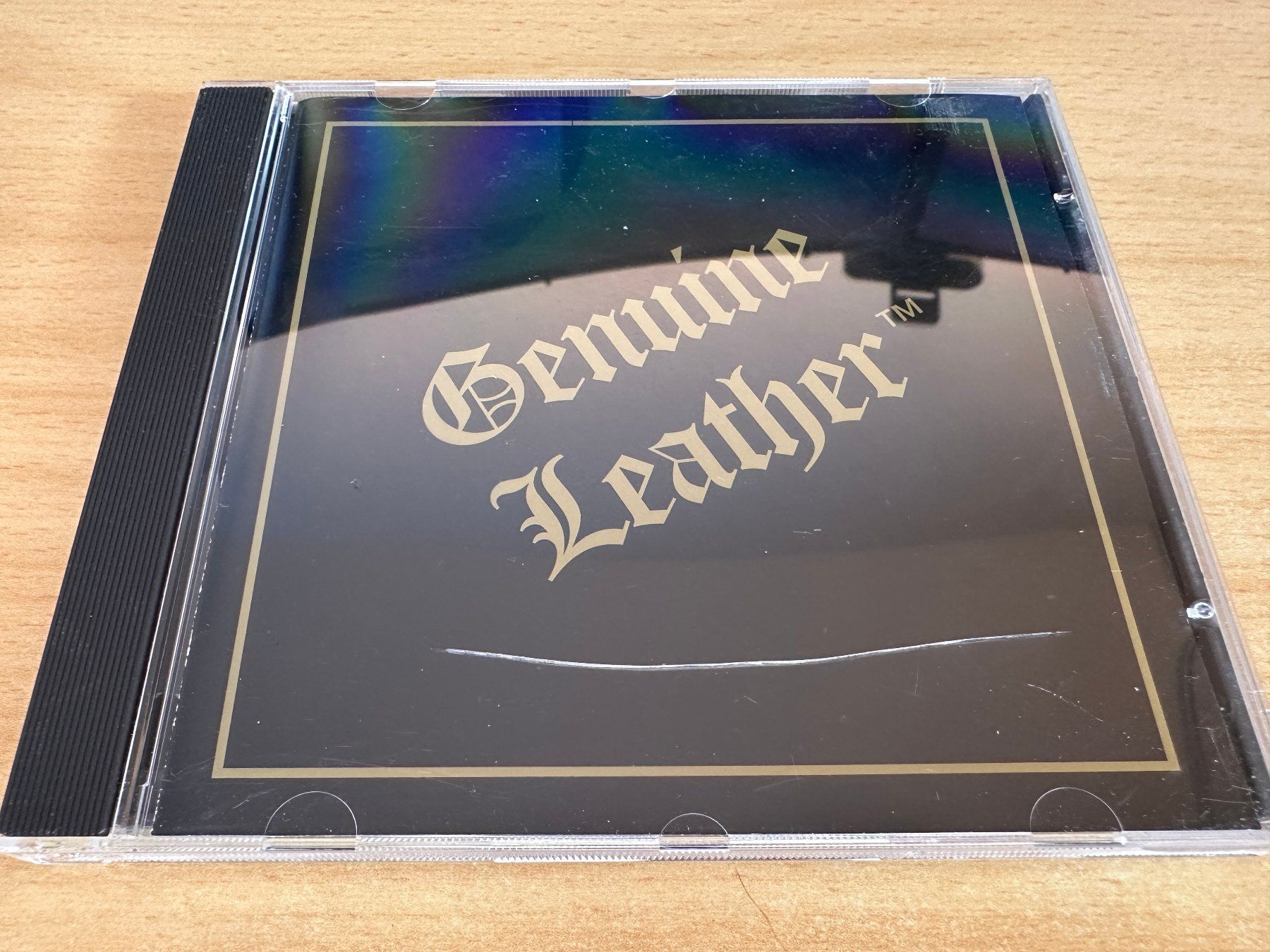 CD: Bobby Mountain – Genuine Leather – Usato da Rikon im Tösstal venduto da Alpenmutz