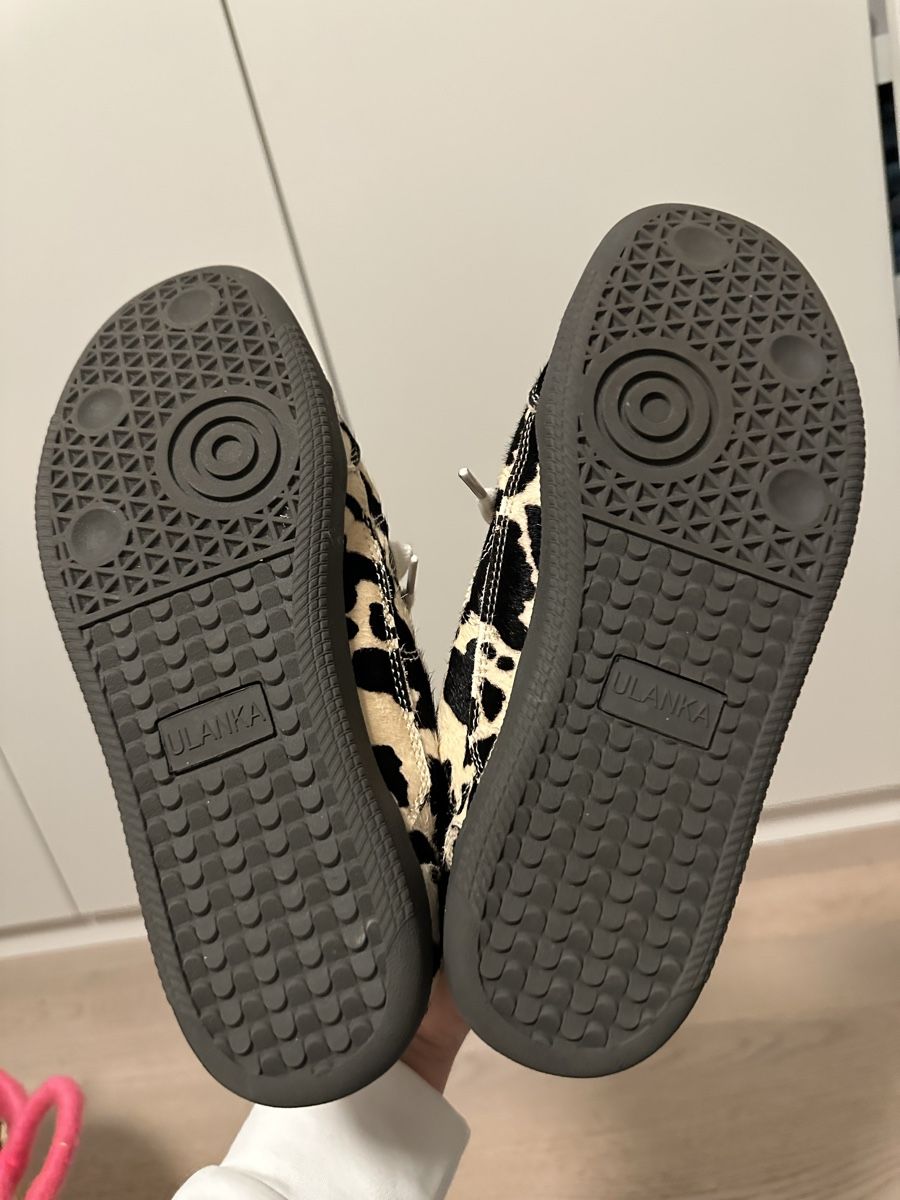 Scarpe da donna: UlanKa Sneaker Kuhfell Optik Gr. 40 – Nuovo (secondo la descrizione) da Muttenz venduto da Tschulietta_105 3