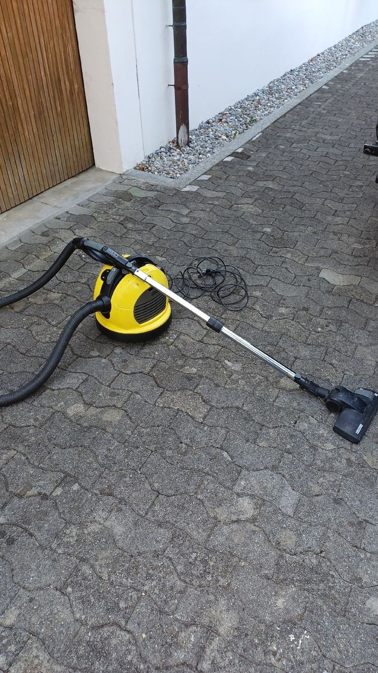 Kärcher Staubsauger & Zubehör: Kärcher Staubsauger VC6 Premium – Gebraucht aus Tamins von juliahauserbalog 1