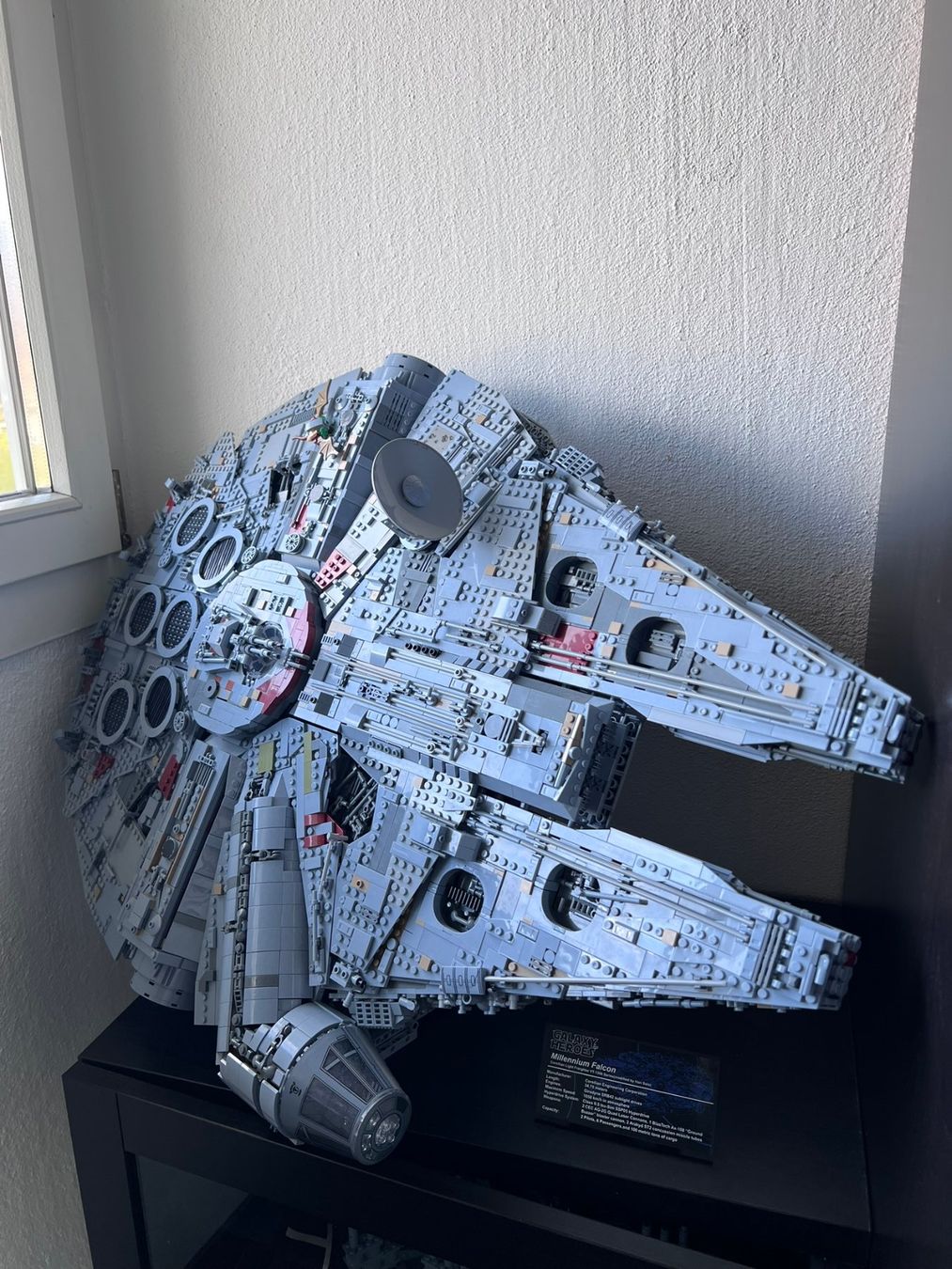 Star Wars Giocattoli: UCS Millenium Falcon 75192 – Usato da Wilderswil venduto da TimStalder 1