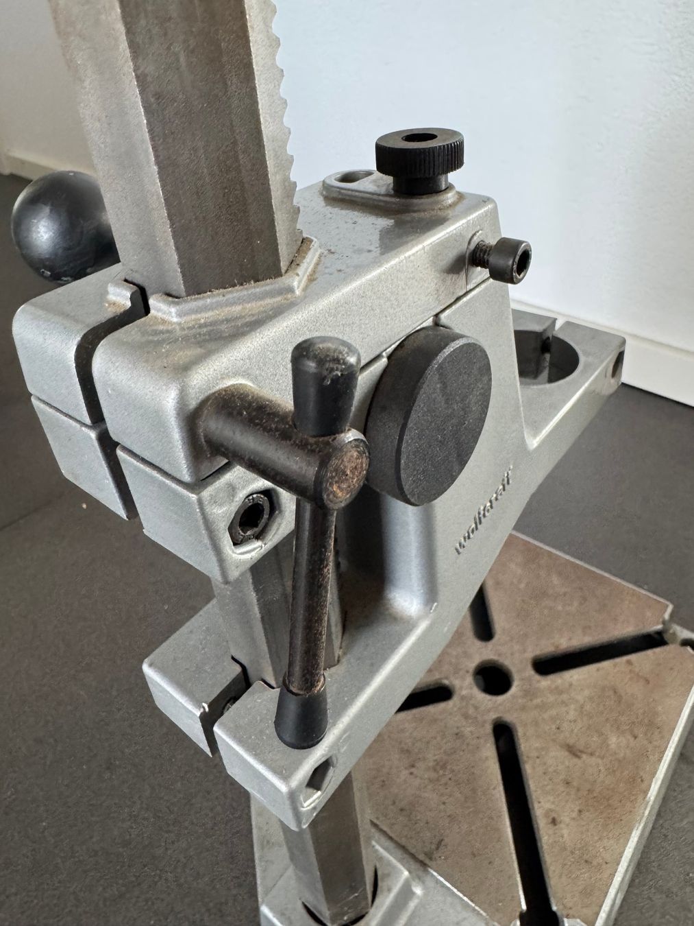 Wolfcraft Bohrmaschinen: Wolfcraft Bohrständer zum einspannen einer Handbohrmachine – Gebraucht aus Fribourg von tschjoly 9
