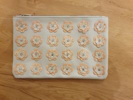 Clutch grau mit Blumen