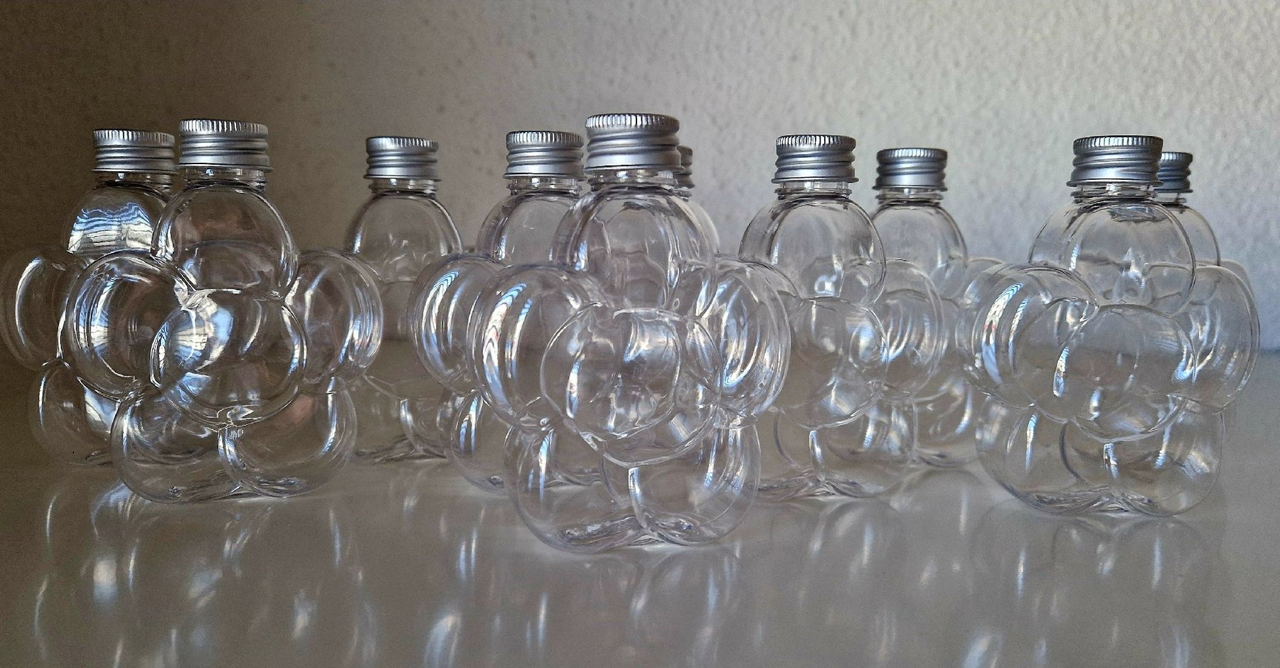 Altro in Stoviglie & Bicchieri: 69) Kunststoffflasche in Blütenform – Nuovo e nell'imballaggio originale da Menziken venduto da chs_xd76 3