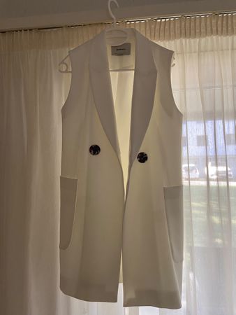 Langer Blazer ärmellos Stradivarius weiss Zustand gut