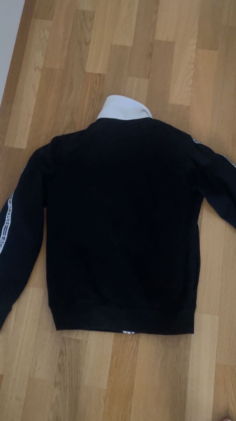 Lacoste Jacken: Lacoste Jacke,  Grösse FR 2 – Neu (gemäss Beschreibung) aus Cham von dej4vue 1