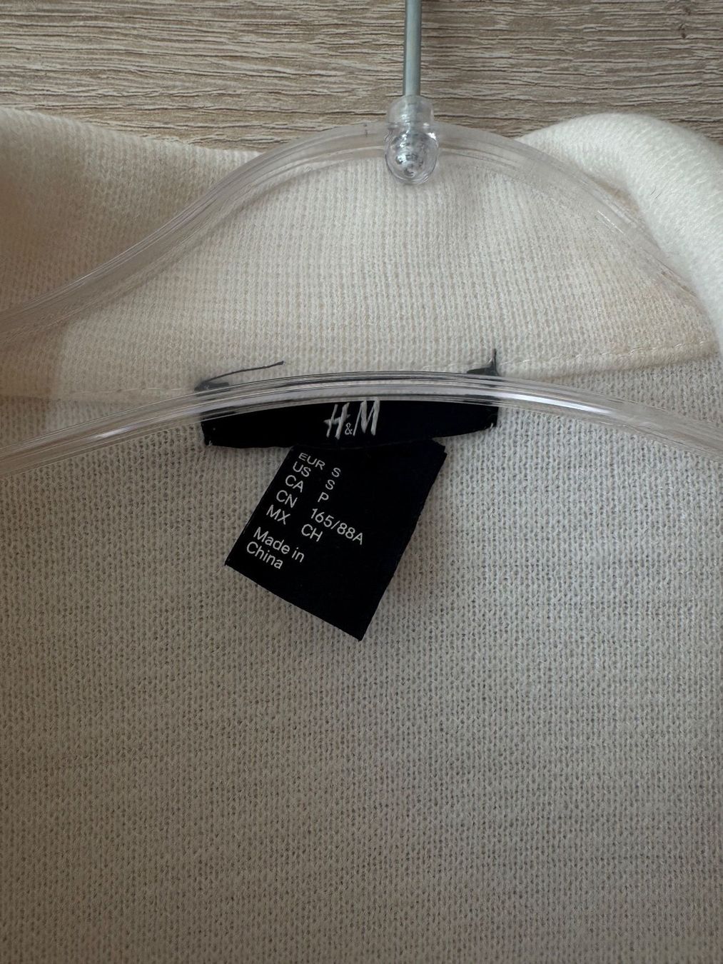 H&M Giacche: Veste légère blanche – Usato da Montreux venduto da Izapechee 2