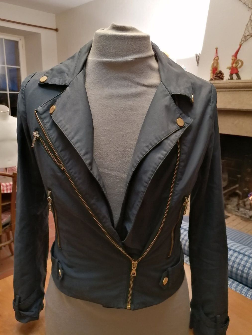 Zalando Giacche: Jacke S/158 – Usato da Solothurn venduto da Shanty.20 4