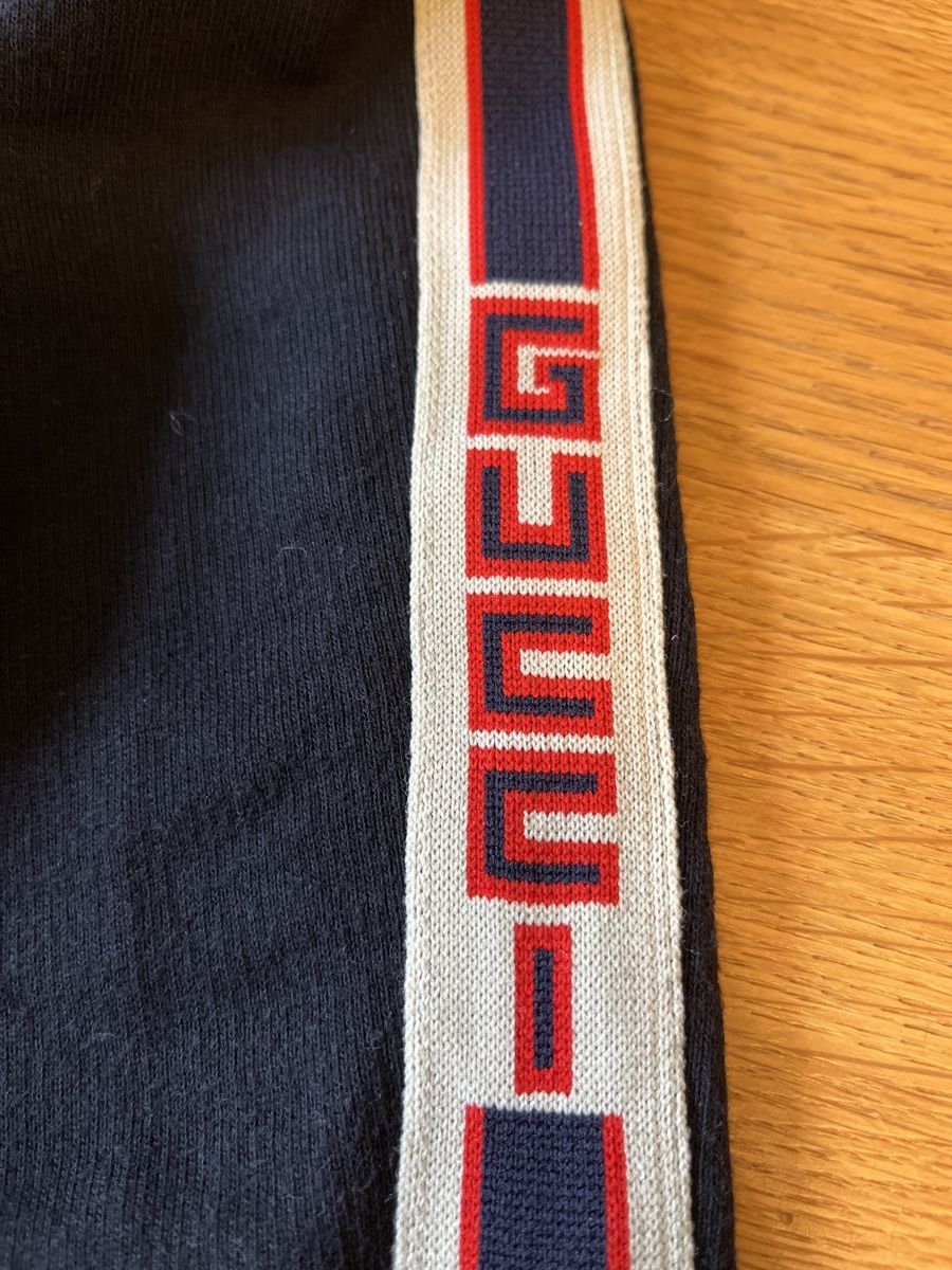 Gucci Pantaloni: Gucci Jogginghose 9 - 12 Monate – Usato da Uster venduto da Kalici1 3