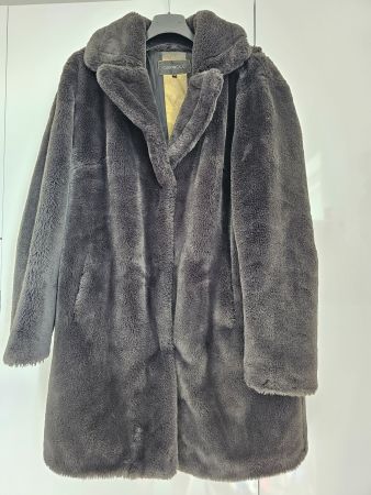Manteau Court "Indies" en fausse fourrure grise anthracite