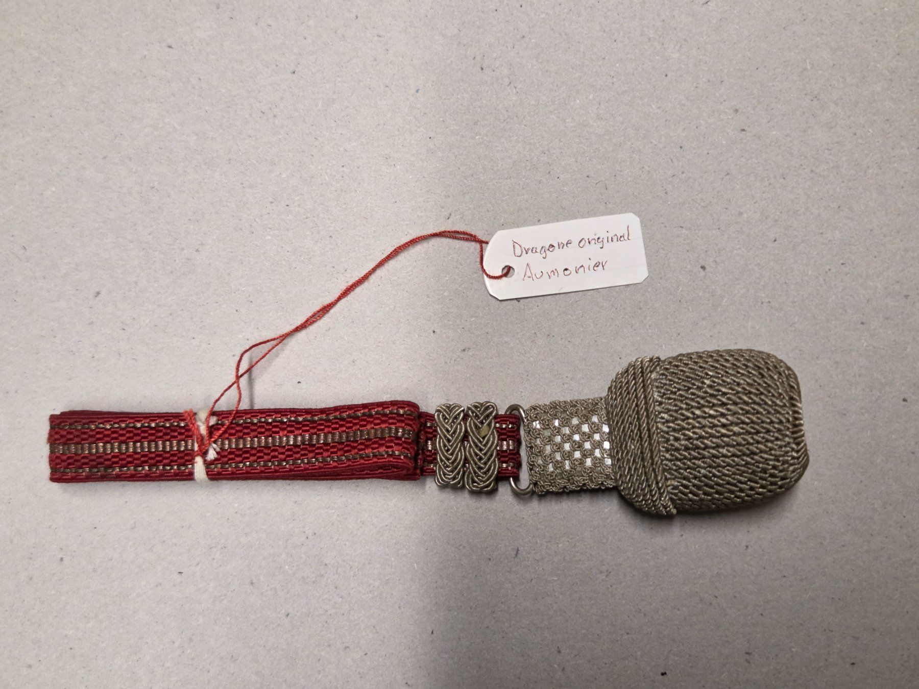 Schweizer Armee Armi bianche: Dragonne originale pour épée d'aumonier – Nuovo (secondo la descrizione) da Choëx venduto da Solmo51