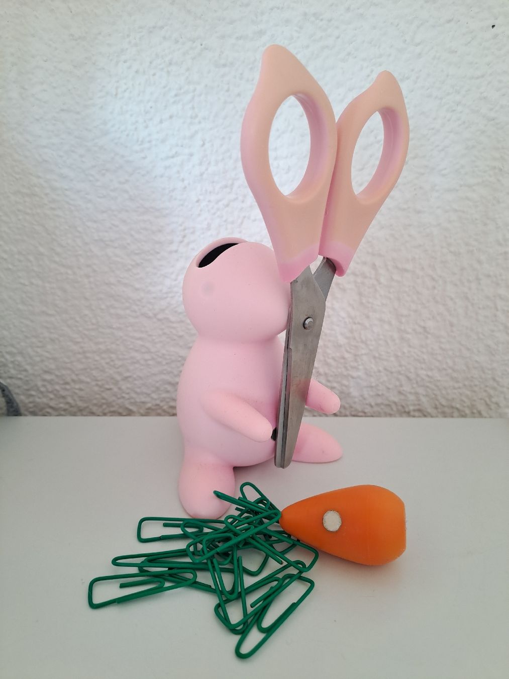 Kit bricolage: Porte ciseaux lapin + aimant + 14 trombones – Usato da Denens venduto da Chanchantevend 4