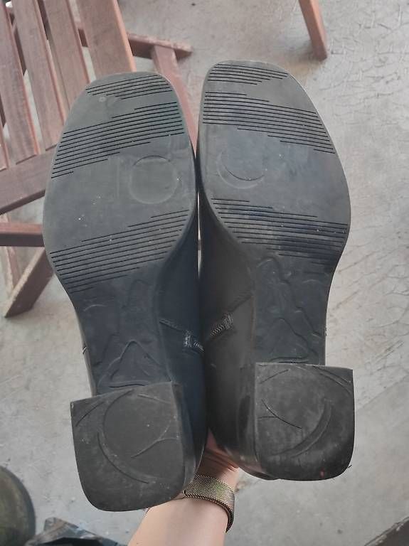 Camper Scarpe da donna: Bottines CAMPER noires en cuir 39 – Usato da Genève venduto da edel-ooo 3