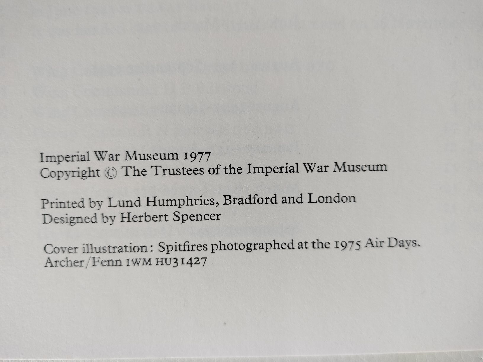 Documenti: Handbuch von 1977 , Kriegsmuseum Duxford – Usato da Schwanden Sigrisw venduto da cadieux71 1
