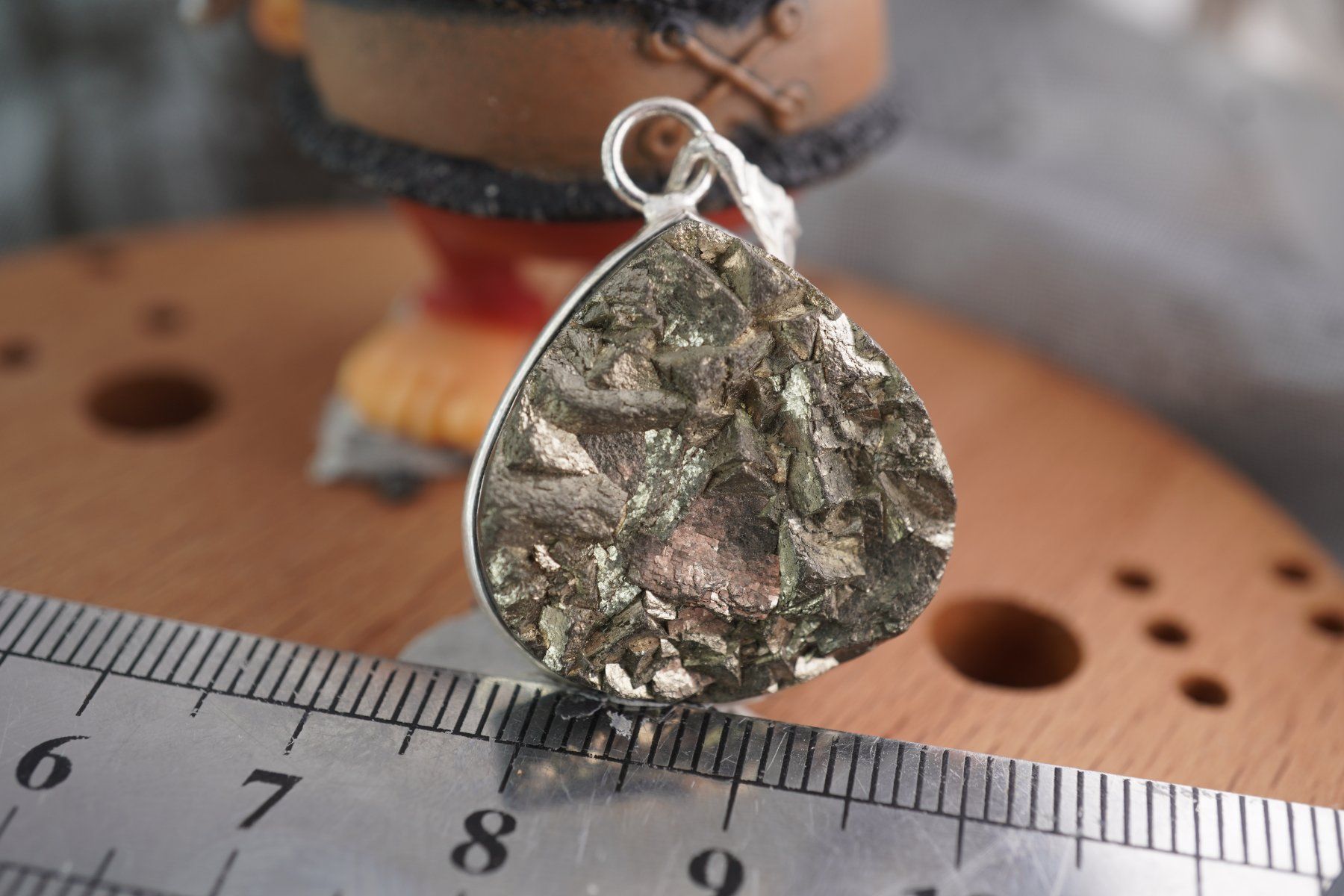 Minerali & Pietre curative: Pyrit Anhänger Edel     Ab 1.-  Rausverkauf – Nuovo e nell'imballaggio originale da Eschenbach SG venduto da topstone 1
