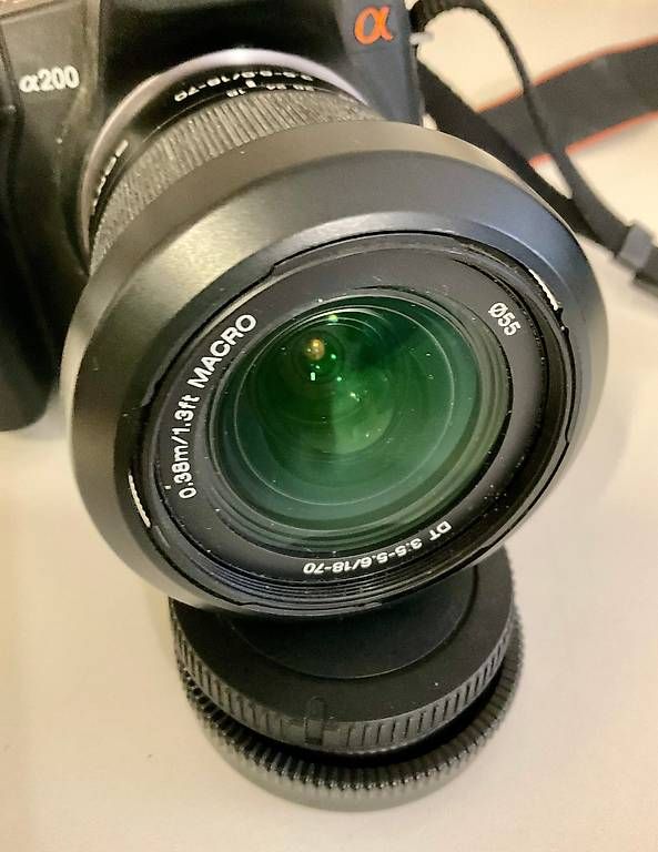 Sony Fotocamera: Sony DSLR-A200 SLR Digitalkamera mit Objektiv – Usato da Hägendorf venduto da graechen352 1