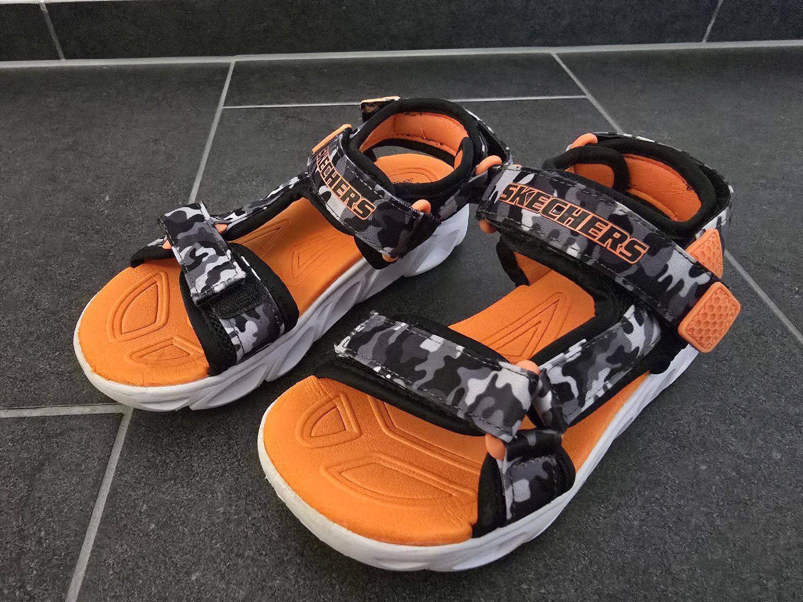 Skechers Scarpe per ragazzi: SKECHERS Sandalen Grösse 29 – Nuovo (secondo la descrizione) da Birmensdorf ZH venduto da nad_5hfd 1