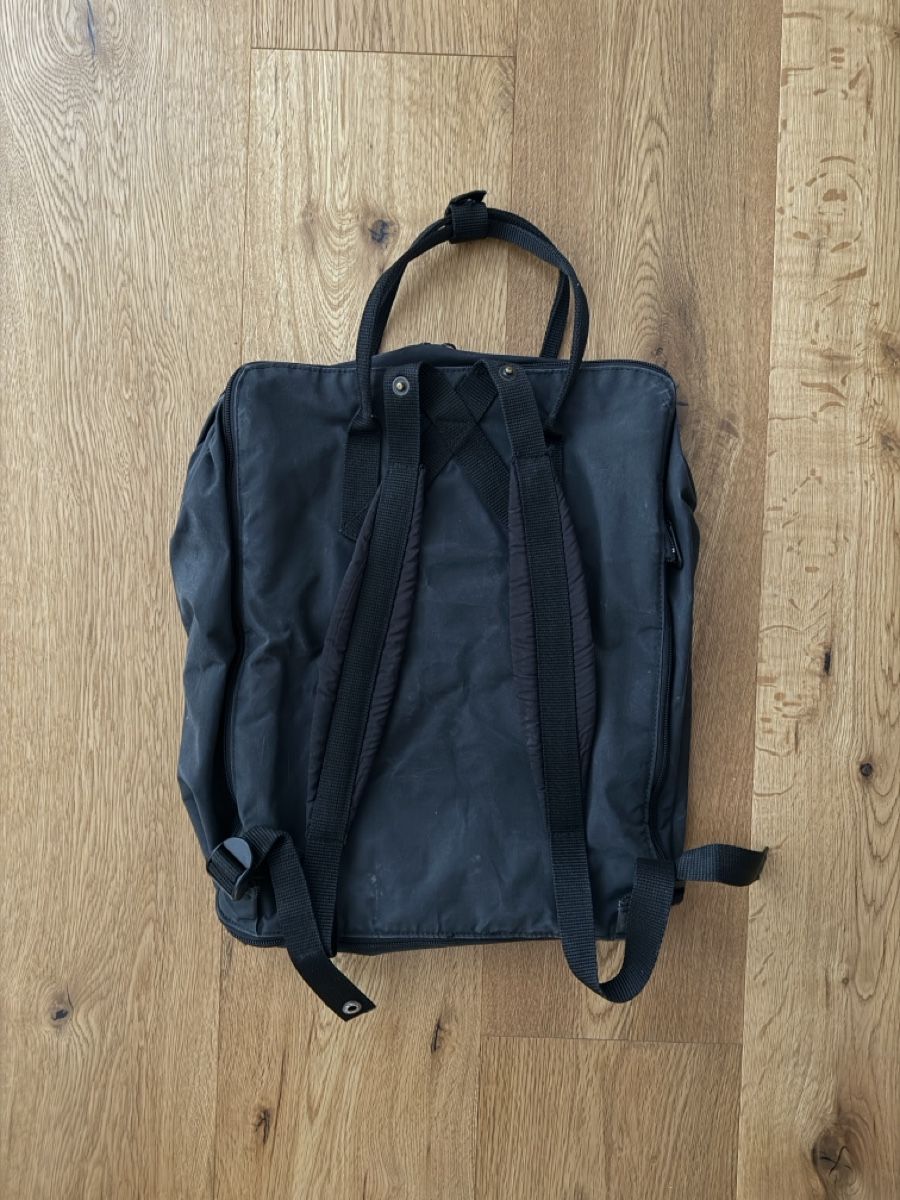 Fjällräven Rucksäcke: Fjällräven - Kånken Maxi Rucksack – Gebraucht aus Interlaken von fbnscl 1
