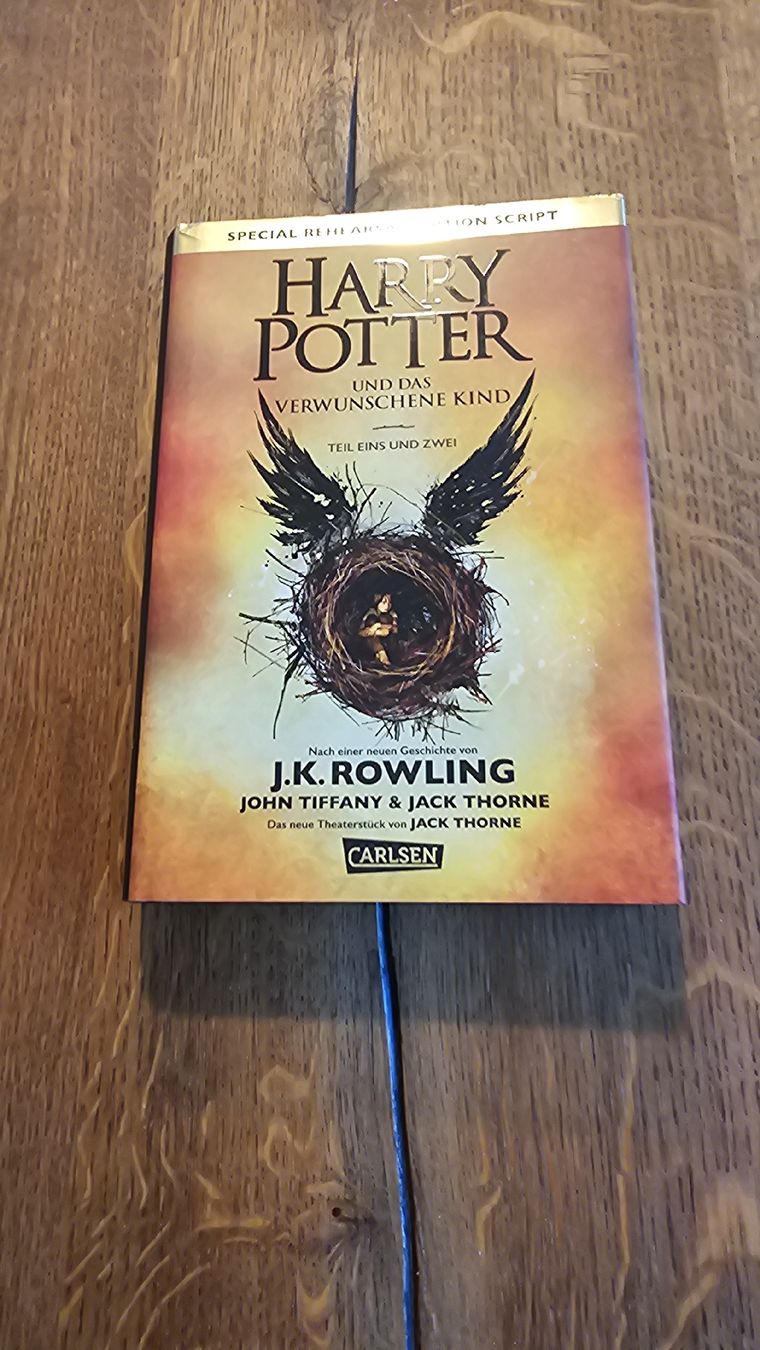 Bücher: Harry Potter und das verwunsschene Kind – Gebraucht aus Rothenburg von Roeschu80