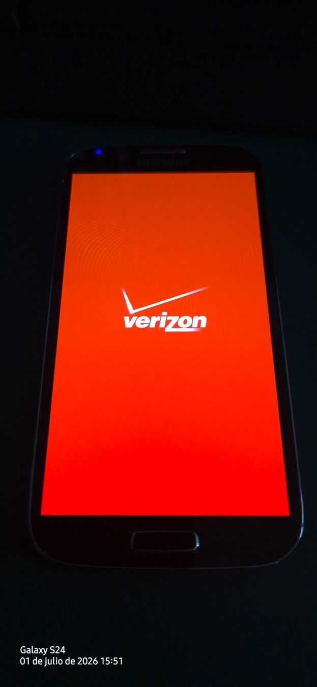 Samsung Telefoni cellulari / Smartphones: Samsung Galaxy S4 (Verizon Model)SCH-I545 – Usato da Bern venduto da virgoleo44 3