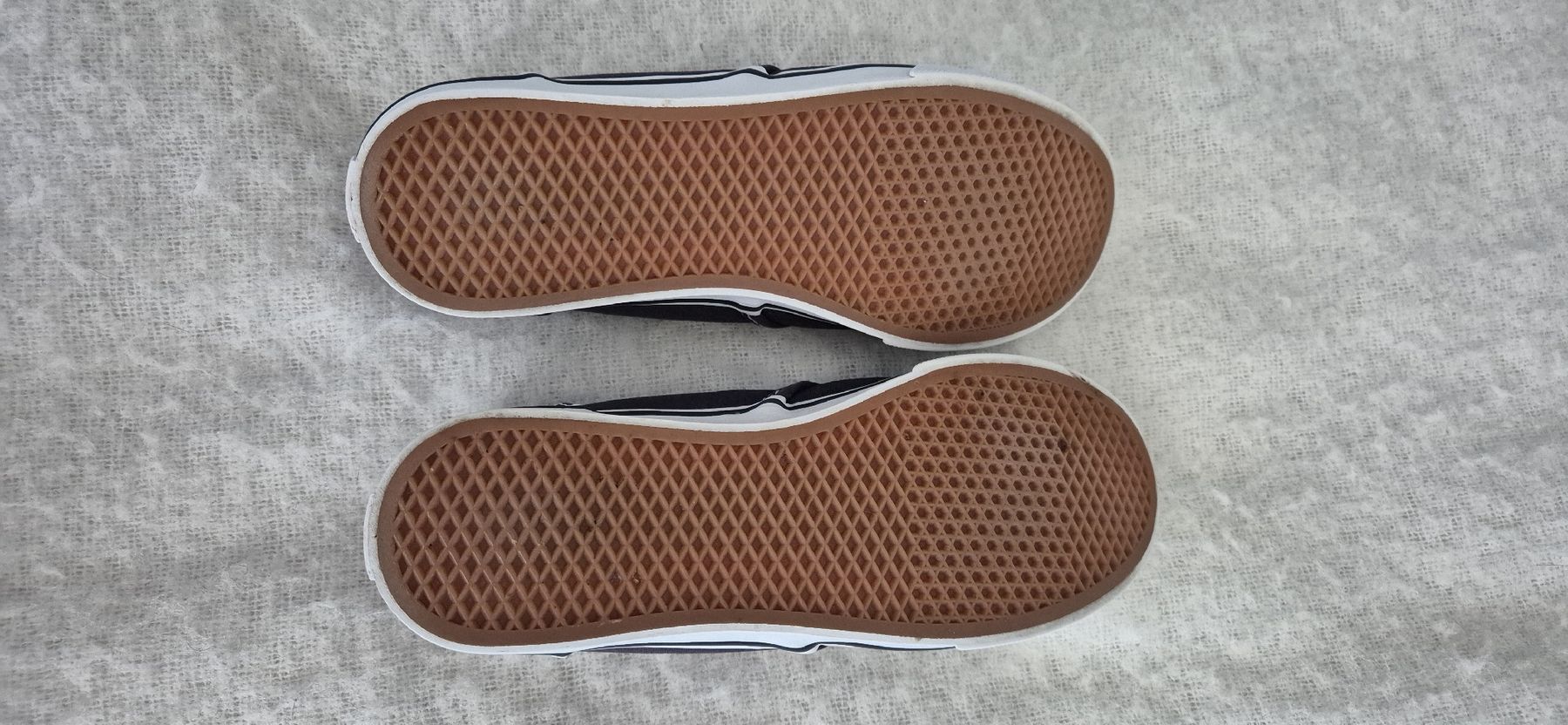 Vans Chaussures femmes: Vans Grösse 37 Dunkelblau – Neuf (Voir description) à Schwerzenbach par Jamacy 6