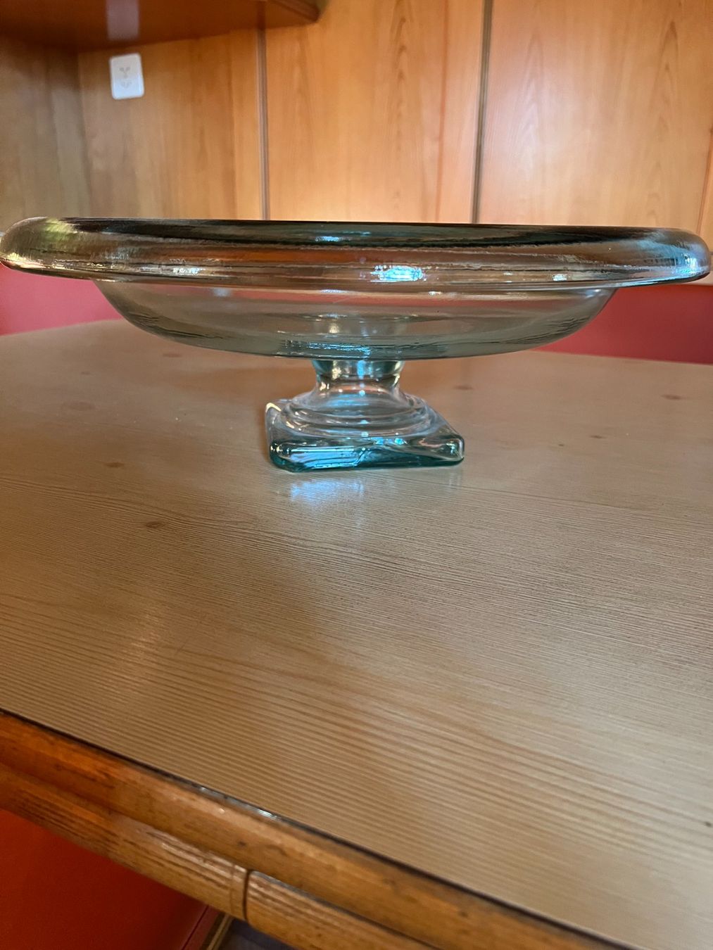 Schalen: Glasschale mit Fuss – Gebraucht aus Montlingen von Giardini13