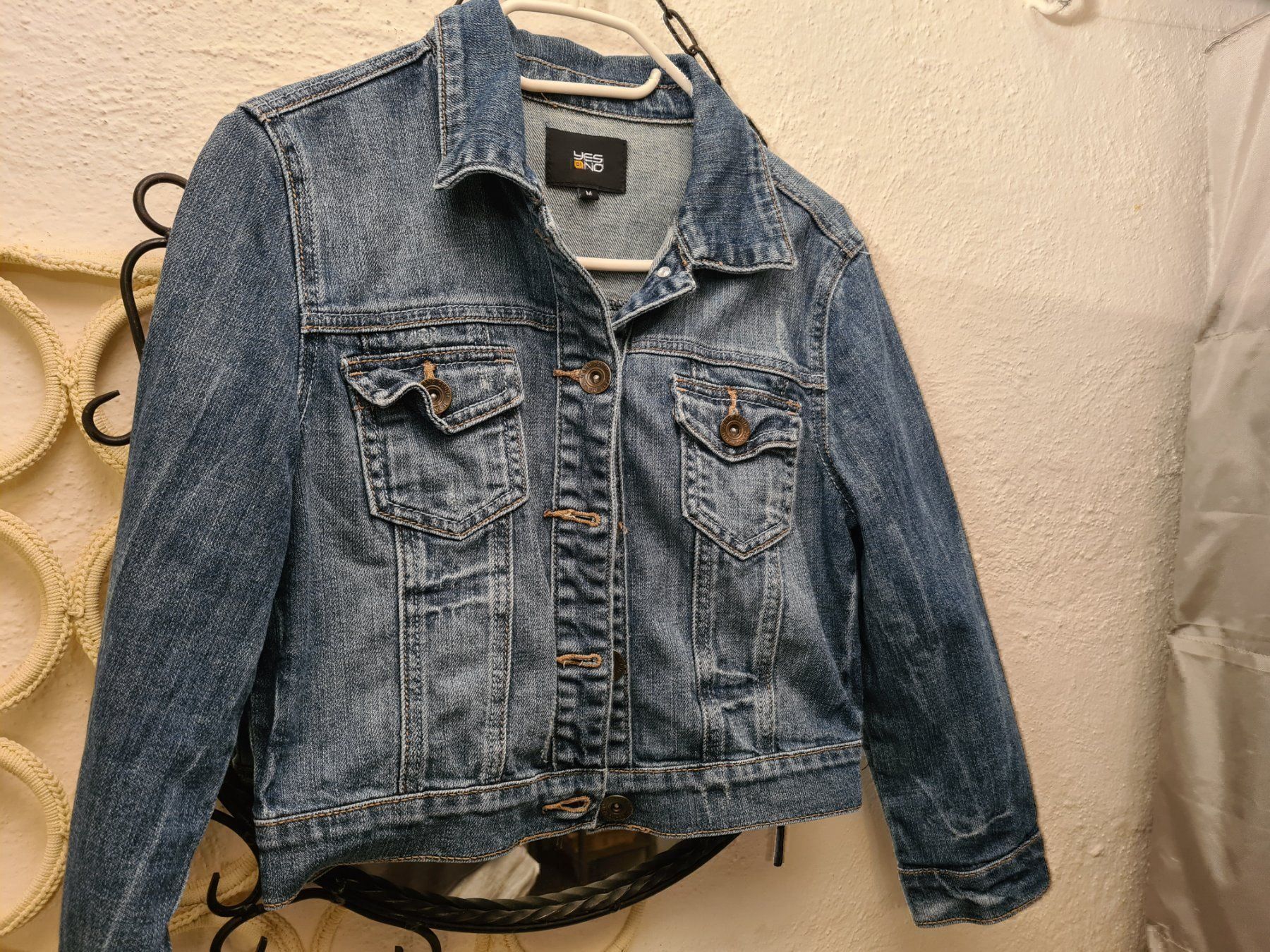Giacche: Jeans Kurzjacke Größe M – Usato da Amriswil venduto da used2use 2