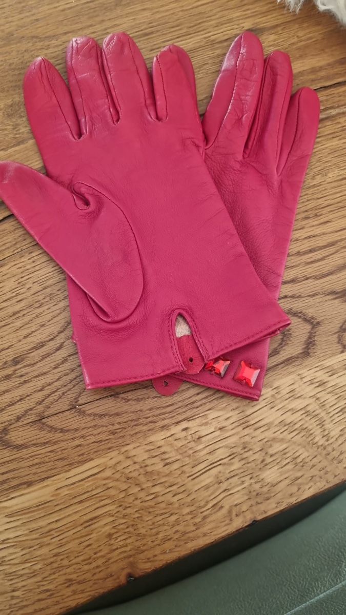 Guanti & manicotti: Handschuhe Größe S – Nuovo (secondo la descrizione) da Adliswil venduto da rossoelmare 2