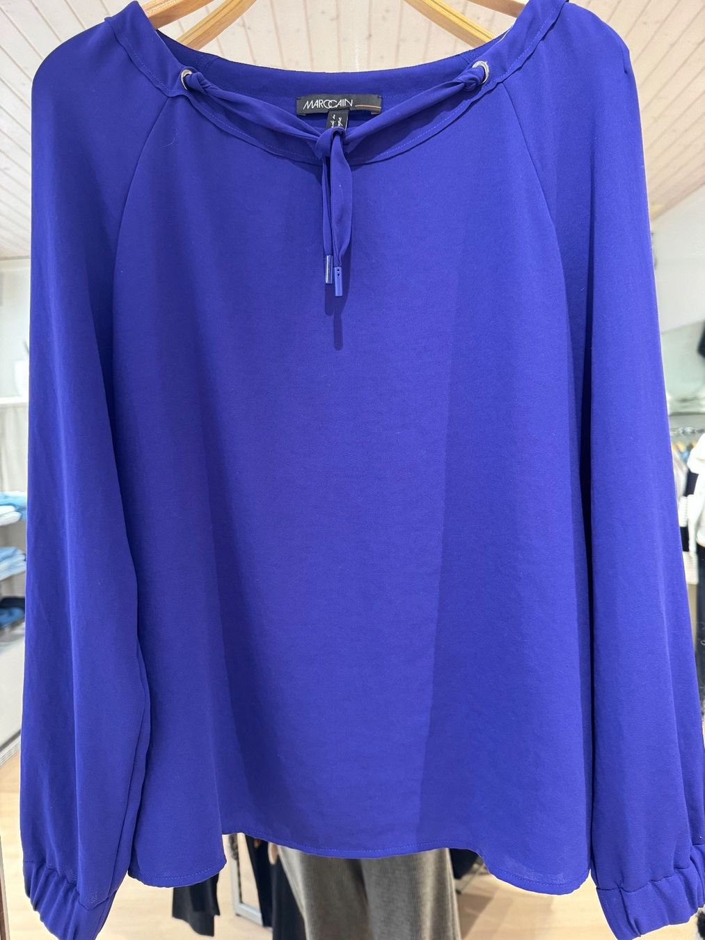 Marc Cain Camicette: Marc Cain Bluse, Gr. 36, Lila – Nuovo (secondo la descrizione) da Oberrohrdorf venduto da maggys15