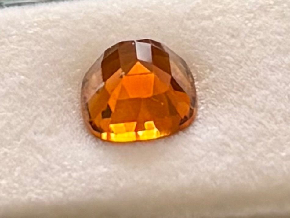 Pietre preziose: Citrin 7 x 9 mm, 2.2 ct. – Usato da Brugg AG venduto da lau_9rvy 3