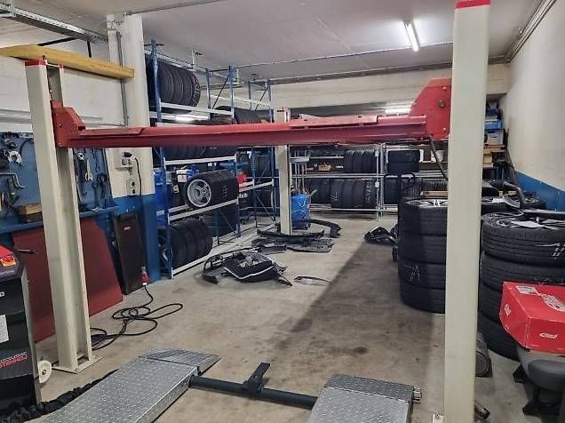 Hebebühne & Wagenheber: Autolift zu Verkaufen – Gebraucht aus Rupperswil AG von Fiatpafumi 4