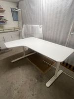 Eckschreibtisch weiss L-Form Top Zustand!