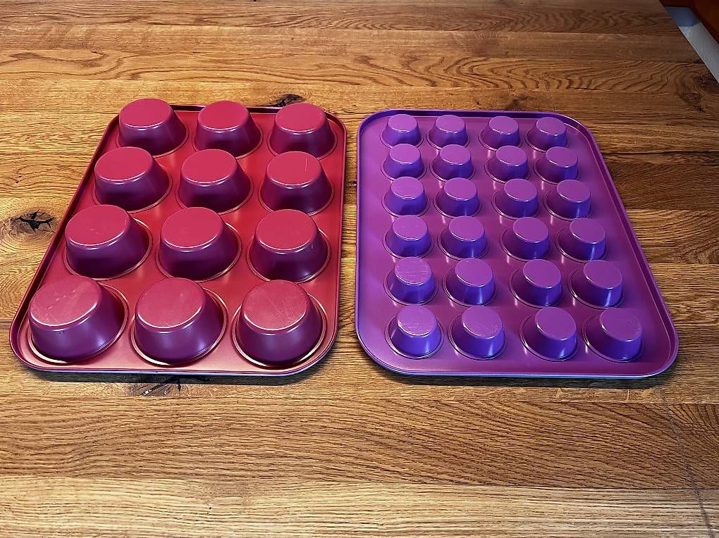 Teglie da forno: 2x Muffins Bleche  – Usato da Muri AG venduto da gie_89f5 1