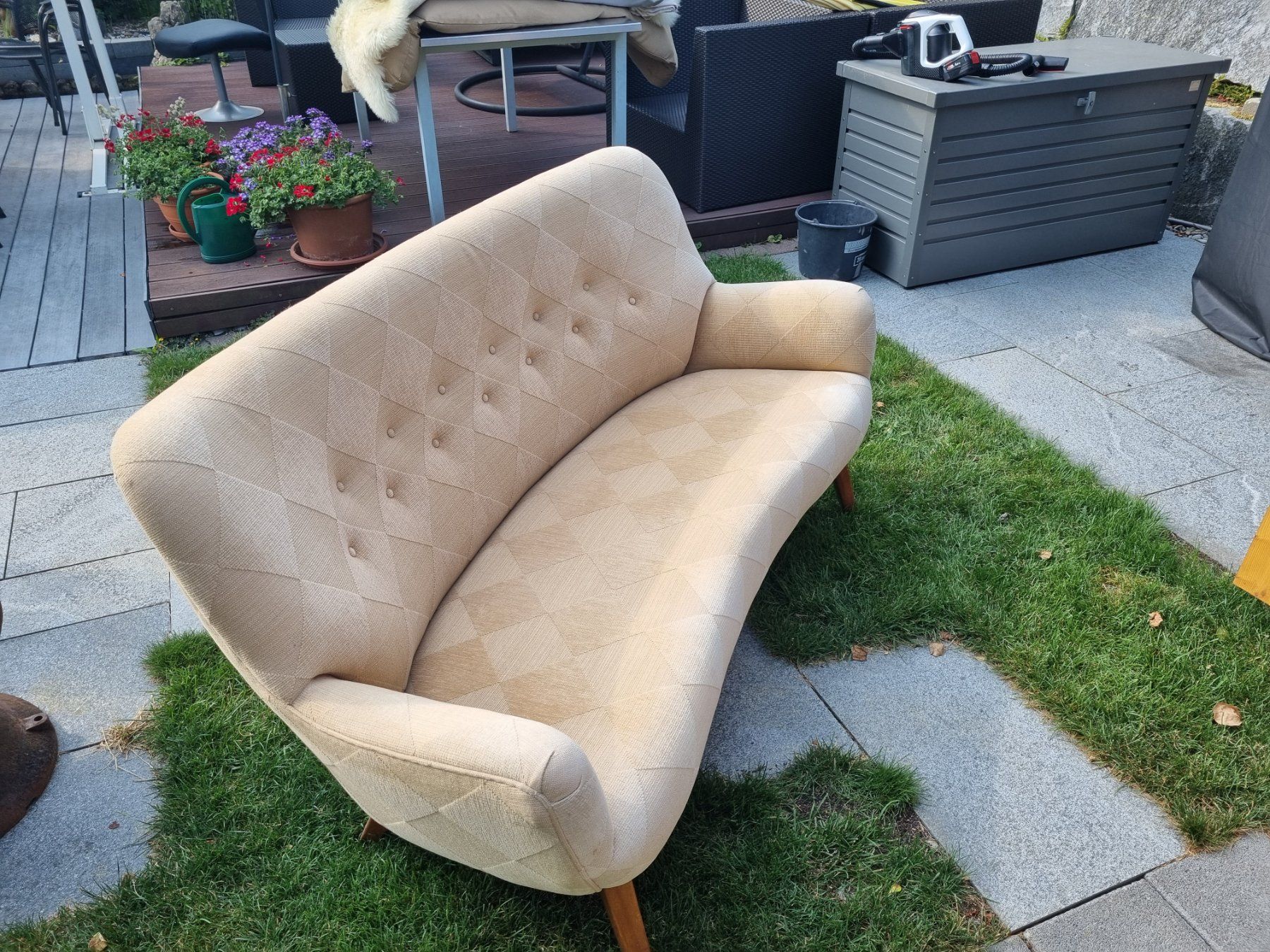 Divani: Vintage Sofa aus den1950er Jahren – Usato da Rüschlikon venduto da Igel4 1