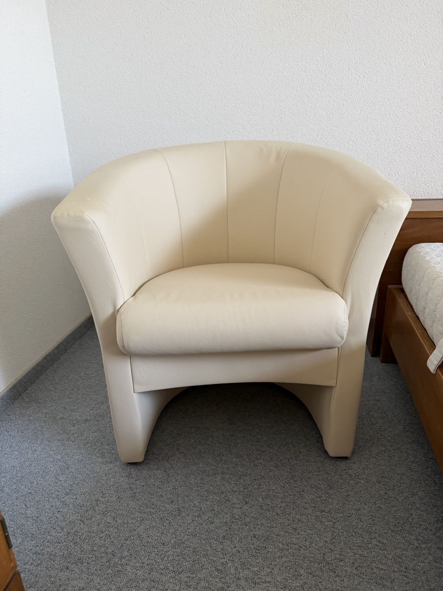 Sessel: Schöner Sessel ab 1.- CHF – Gebraucht aus Flawil von Scro_ 1
