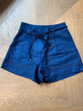Tara Jarmon Shorts