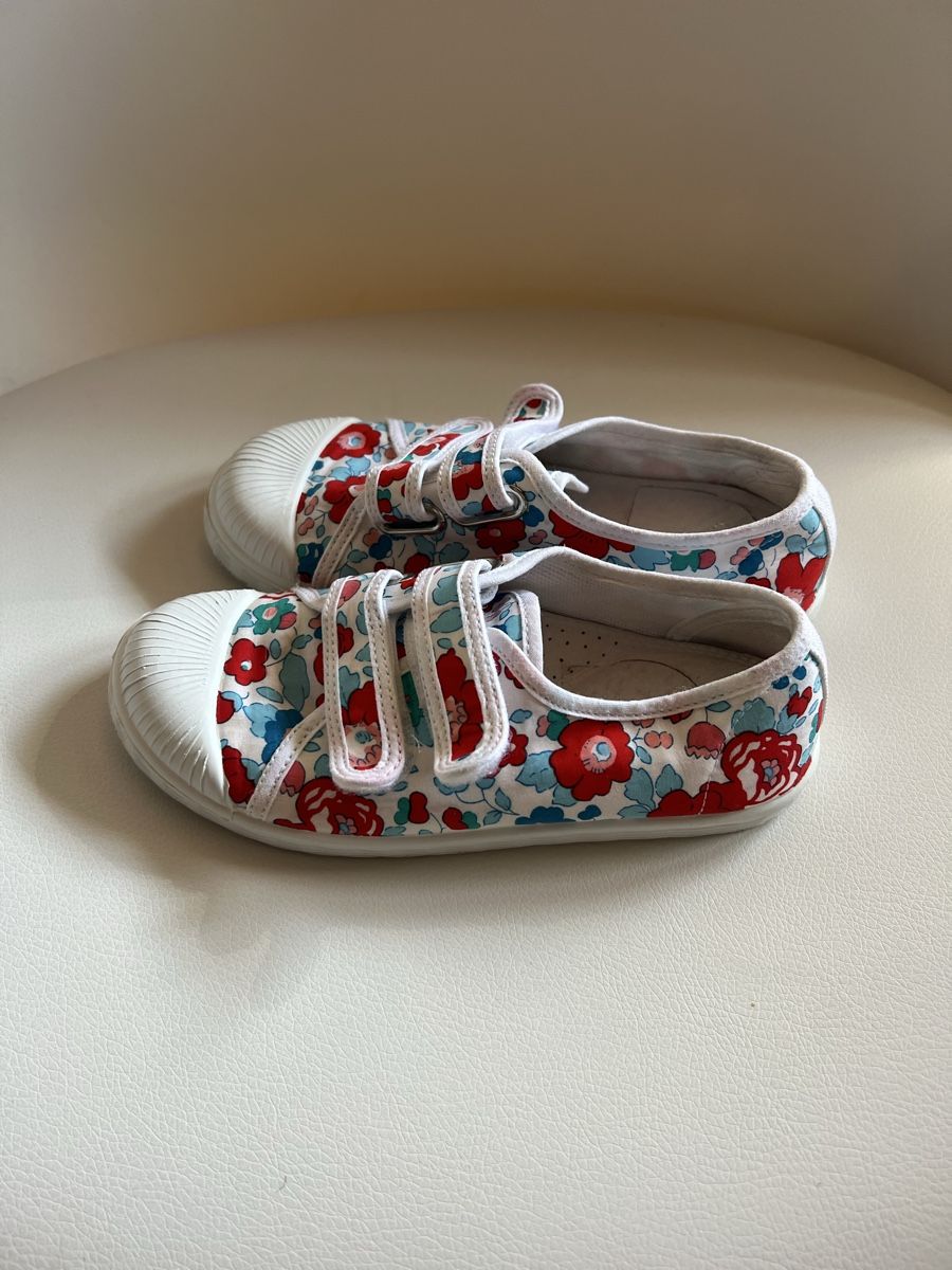 Jacadi Scarpe per ragazze: Jacadi Schuhe Grösse 28 – Usato da Inwil venduto da Karenstone 2