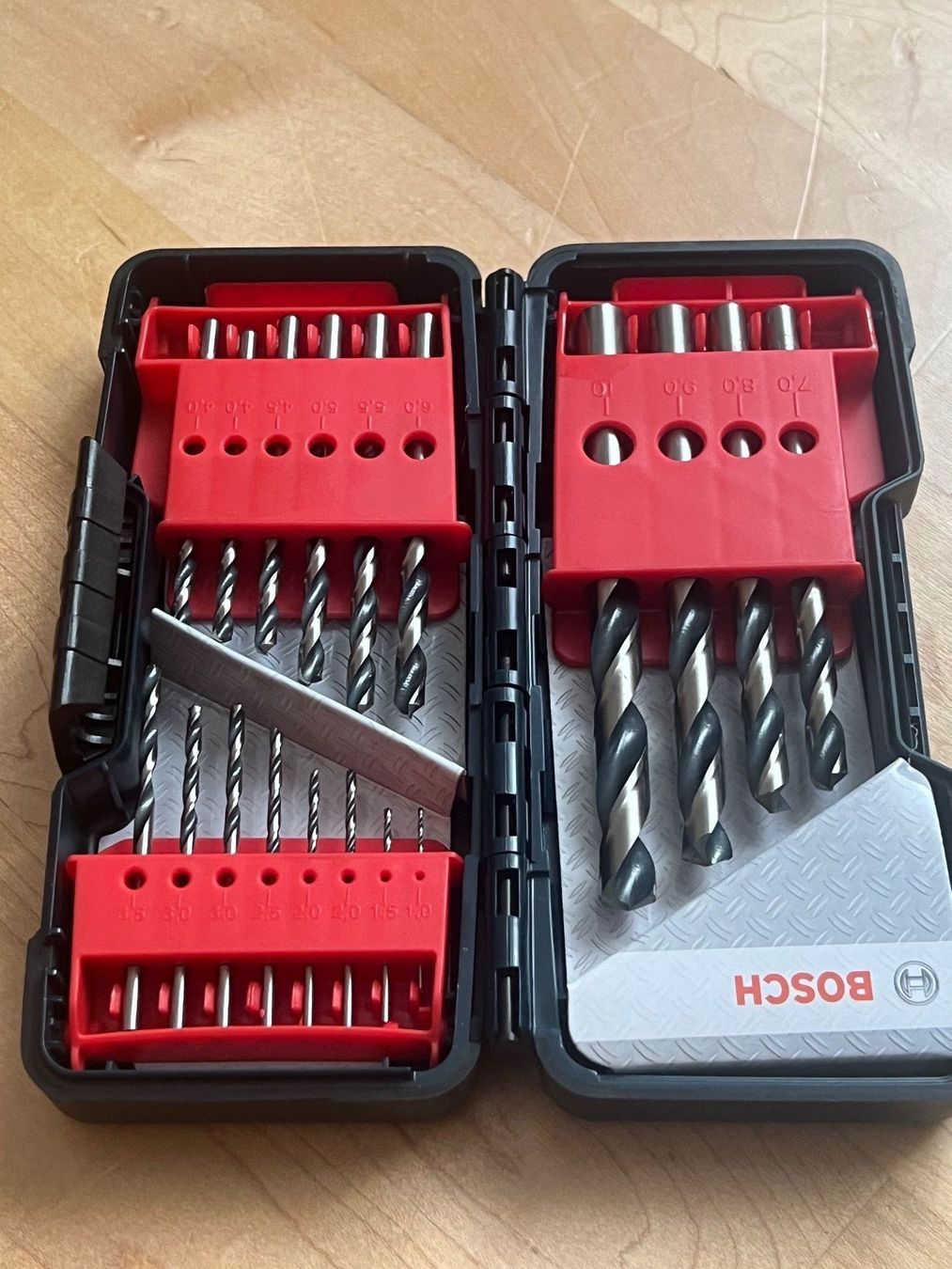Bosch Tutti gli attrezzi: Bosch HSS Metallbohrer 18-tlg. – Nuovo (secondo la descrizione) da Heerbrugg venduto da ProBau-Liq 5