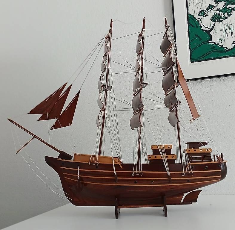 Kit di modellismo & Modellini statici: Modell-Segelschiff aus Holz – Usato da Escholzmatt venduto da sus_9vvb 1