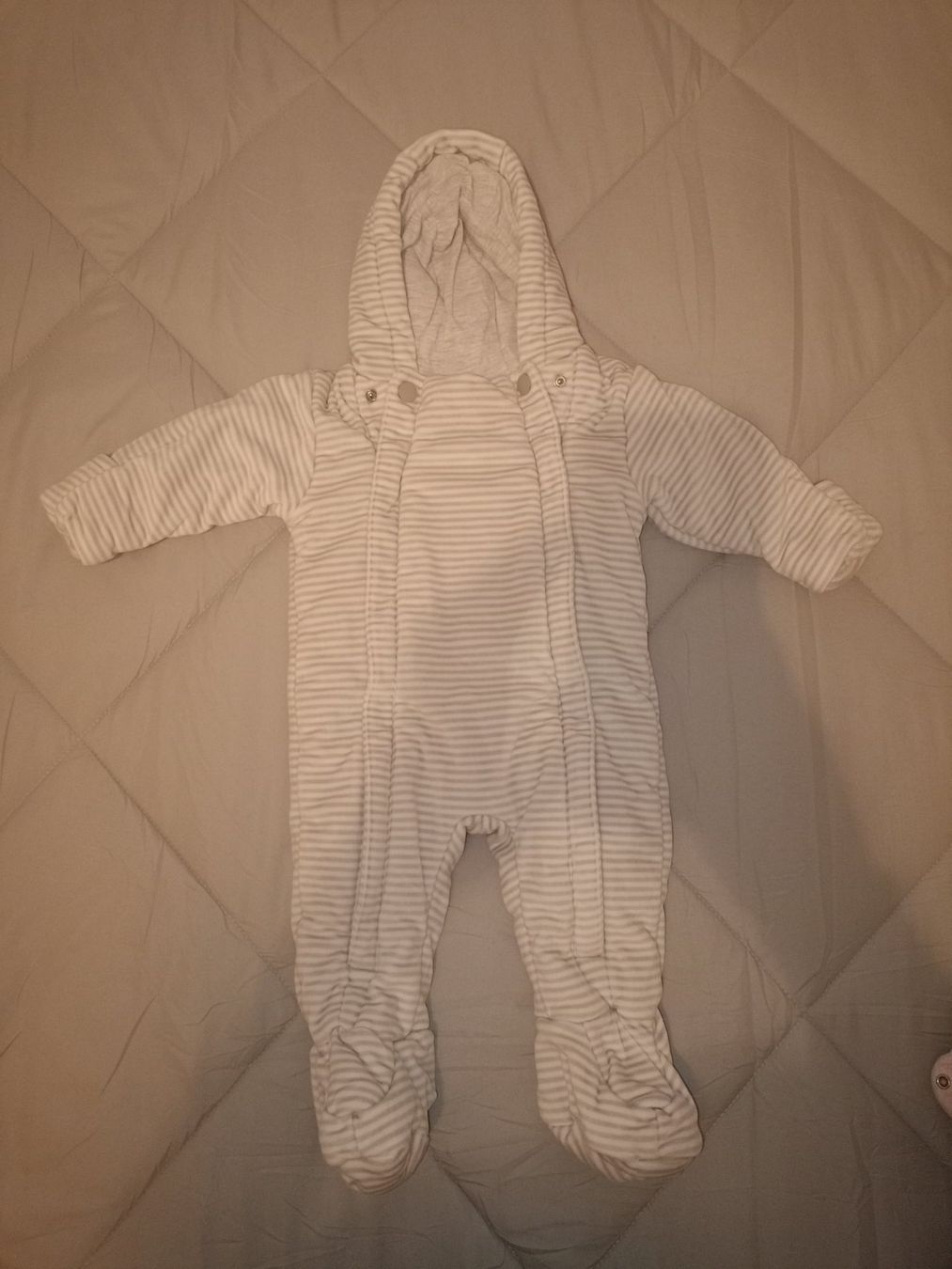 Giacche & Cappotti: Giubbotto intero neonato unisex – Usato da Zürich venduto da del_k96f