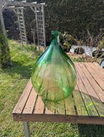 Dame-Jeanne Vintage en verre vert, déco printemps.