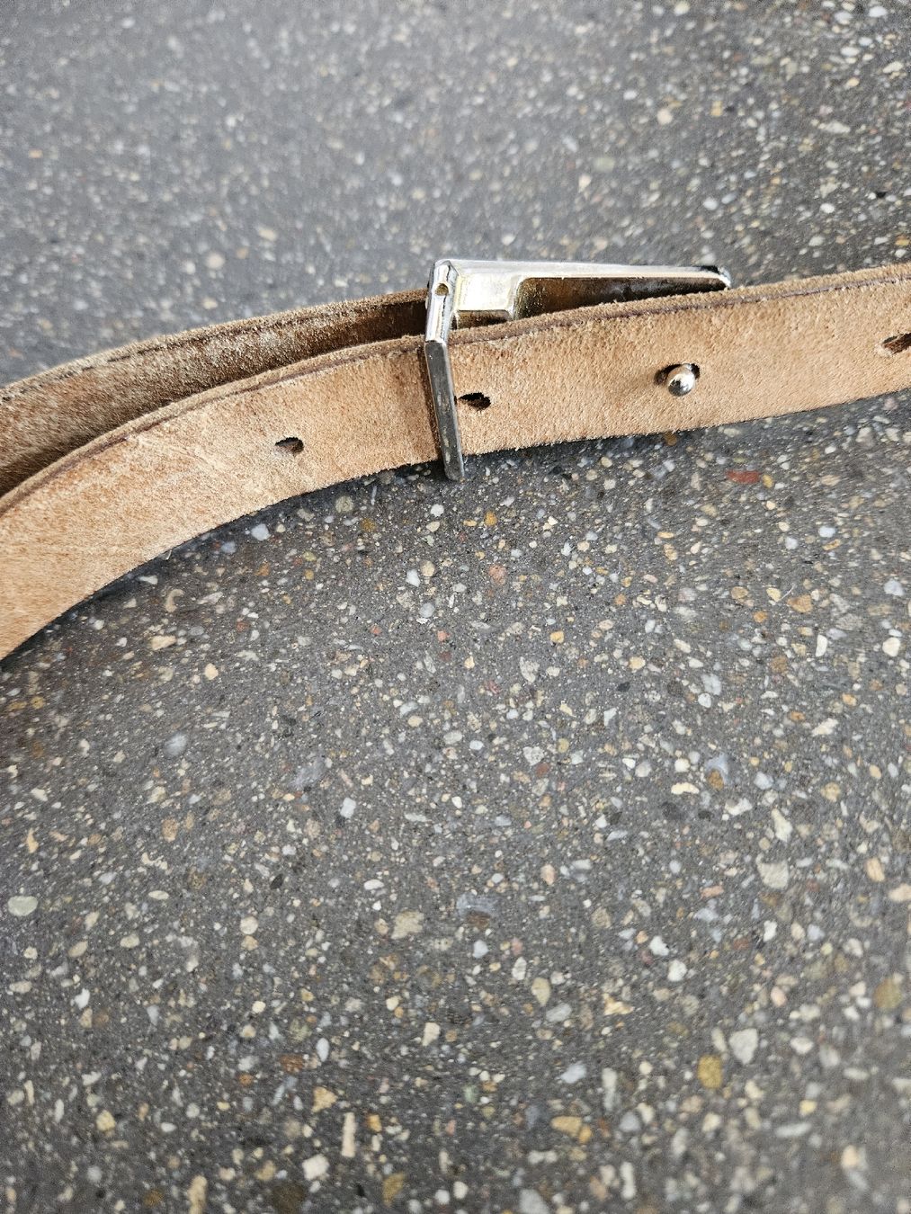 Cinture: Ledergürtel mit spezieller Schnalle – Usato da Anwil venduto da tamoos 3