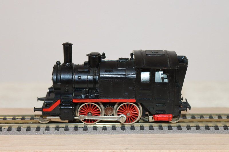Trix Modellini di ferrovie: Trix Express Lok ( 737 ) – Usato da Kerzers venduto da Winu64 2