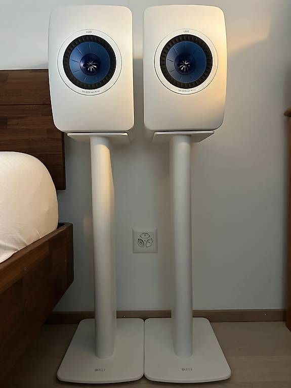 Kef Casse acustiche: Enceintes KEF LS50 avec pieds assortis – Usato da Sion venduto da bru_v9tb