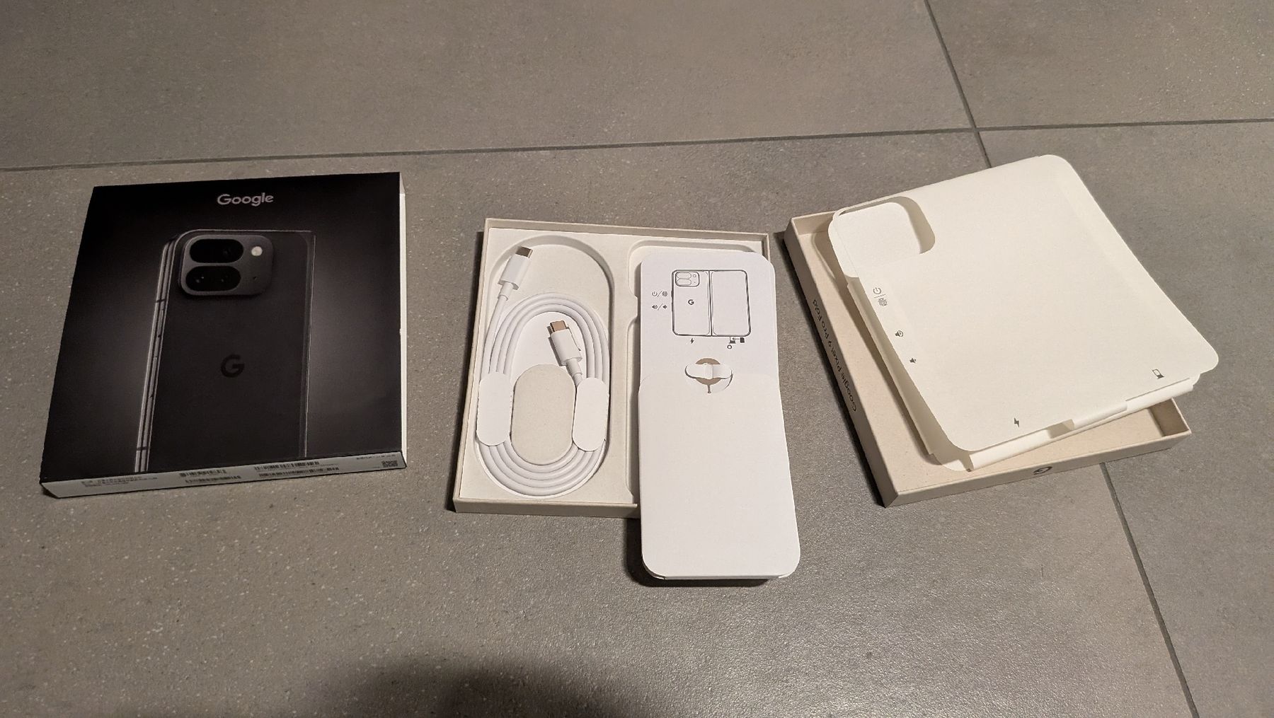 Google Telefoni cellulari / Smartphones: Google Pixel 9 Pro Fold 256GB – Usato da Winterthur venduto da MSC10 3