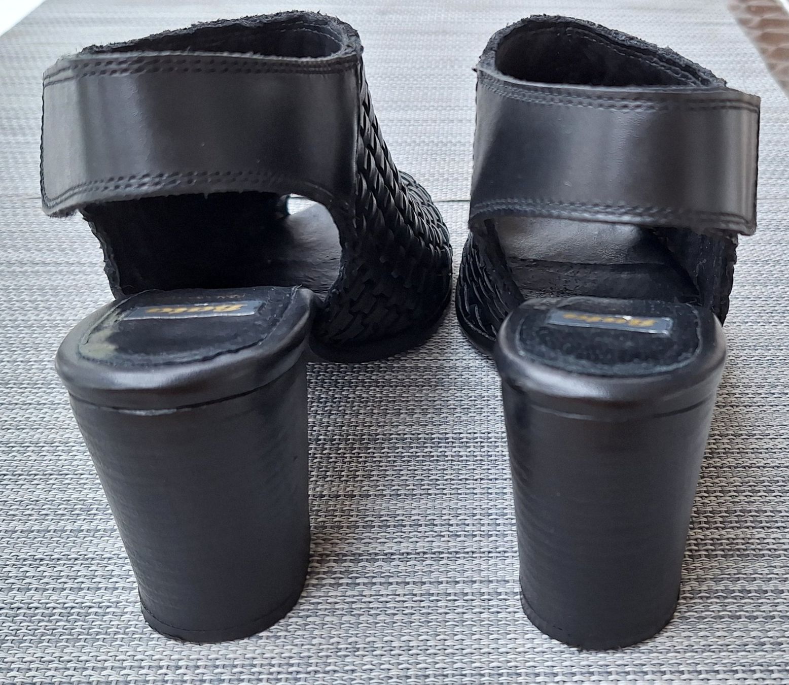 Scarpe da donna: Sandalette schwarz – Usato da Matten b. Interl venduto da iae_cwc7 1