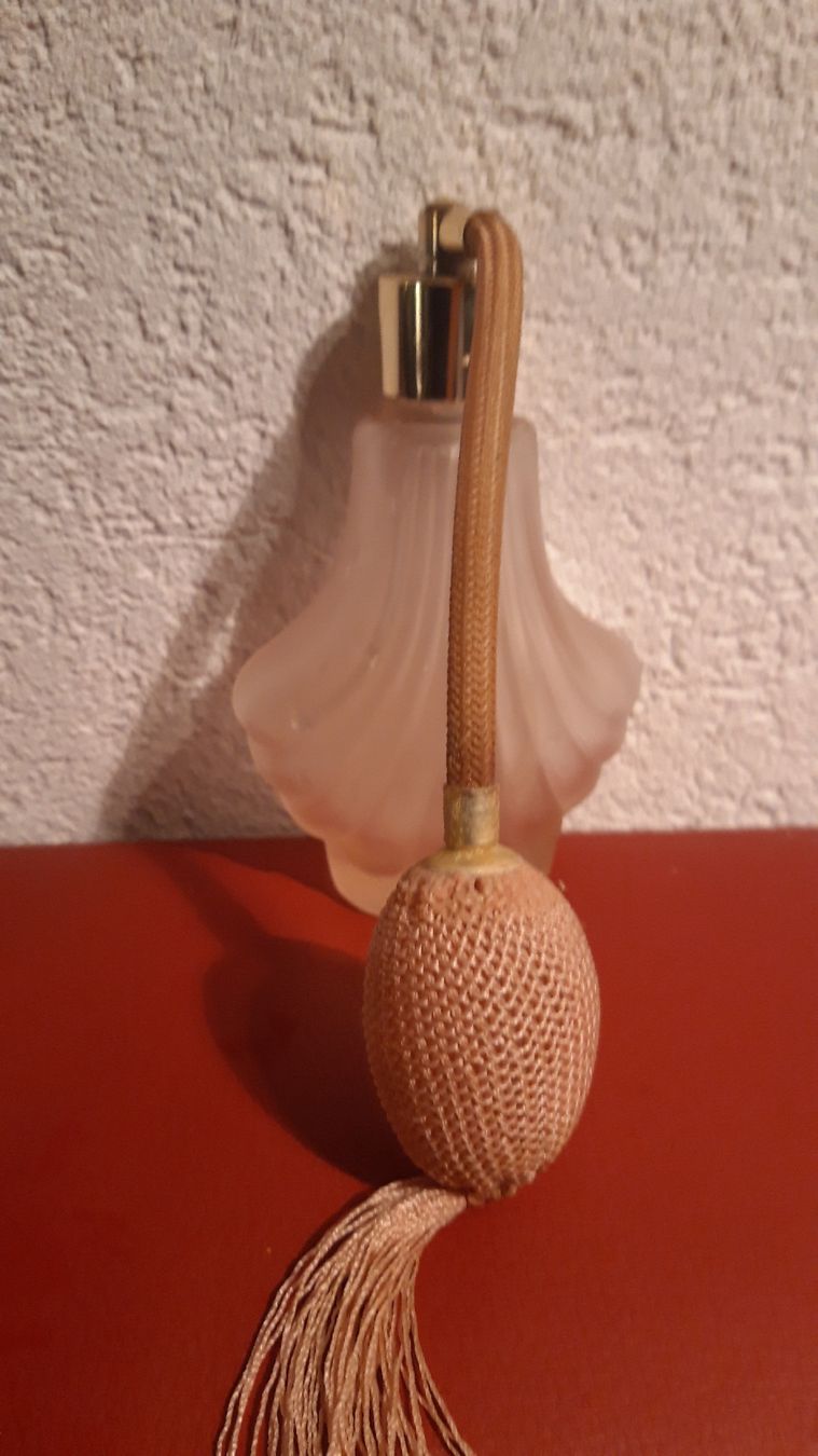 Profumi & Eau de Toilette: Vintage Antiker Parfumzerstäuber, Dekorativ – Usato da Schangnau venduto da Arnika56 2
