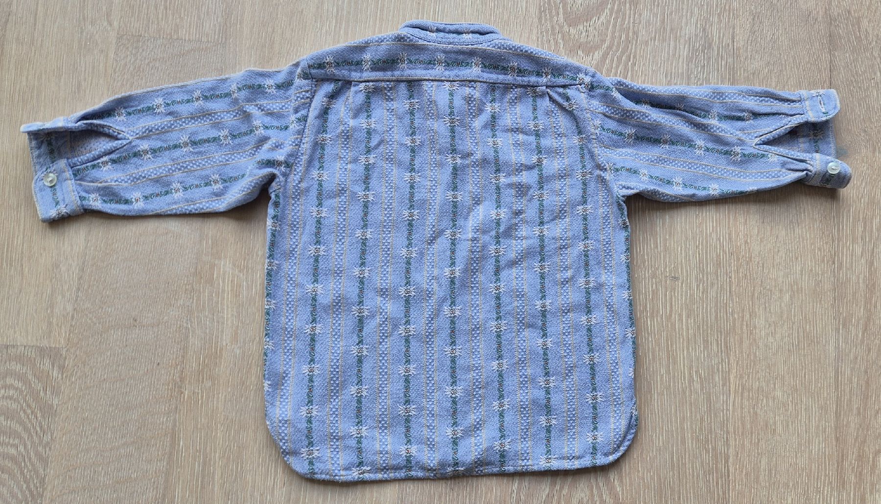 Camicie, Top & T-shirt: Edelweisshemd Grösse 92 – Usato da Zürich venduto da Greenthesheep 2