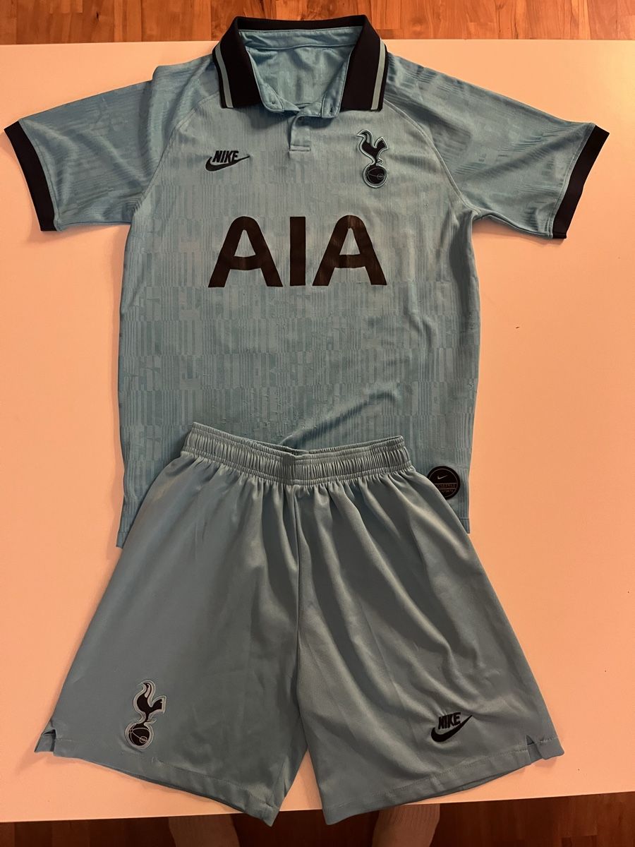 Tottenham Leibchen & Hosen: Tottenham 19/20 Third Shirt – Gebraucht aus Köniz von jan_xzq9
