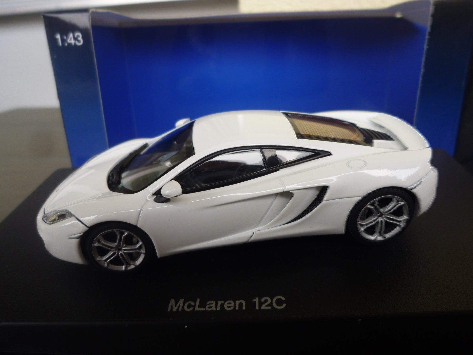 Autoart Modellini d'auto: McLaren 12C – Nuovo e nell'imballaggio originale da Flawil venduto da Imperiosud 4