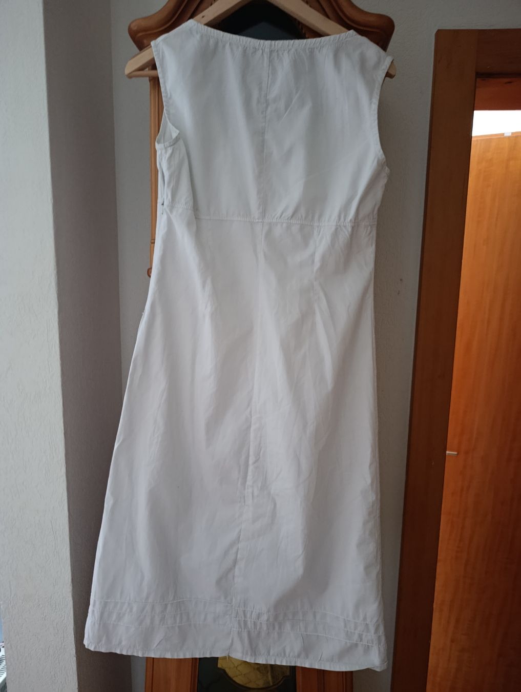 Kleider: jolie robe blanche en coton – Gebraucht aus Monthey von 04Elisa 4